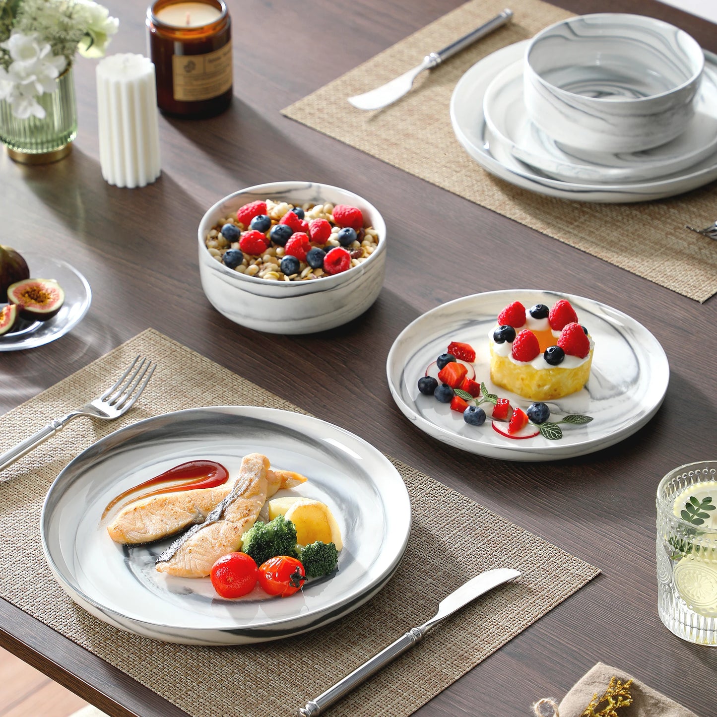 18-Piece White Porcelain Dinnerware Set for Six