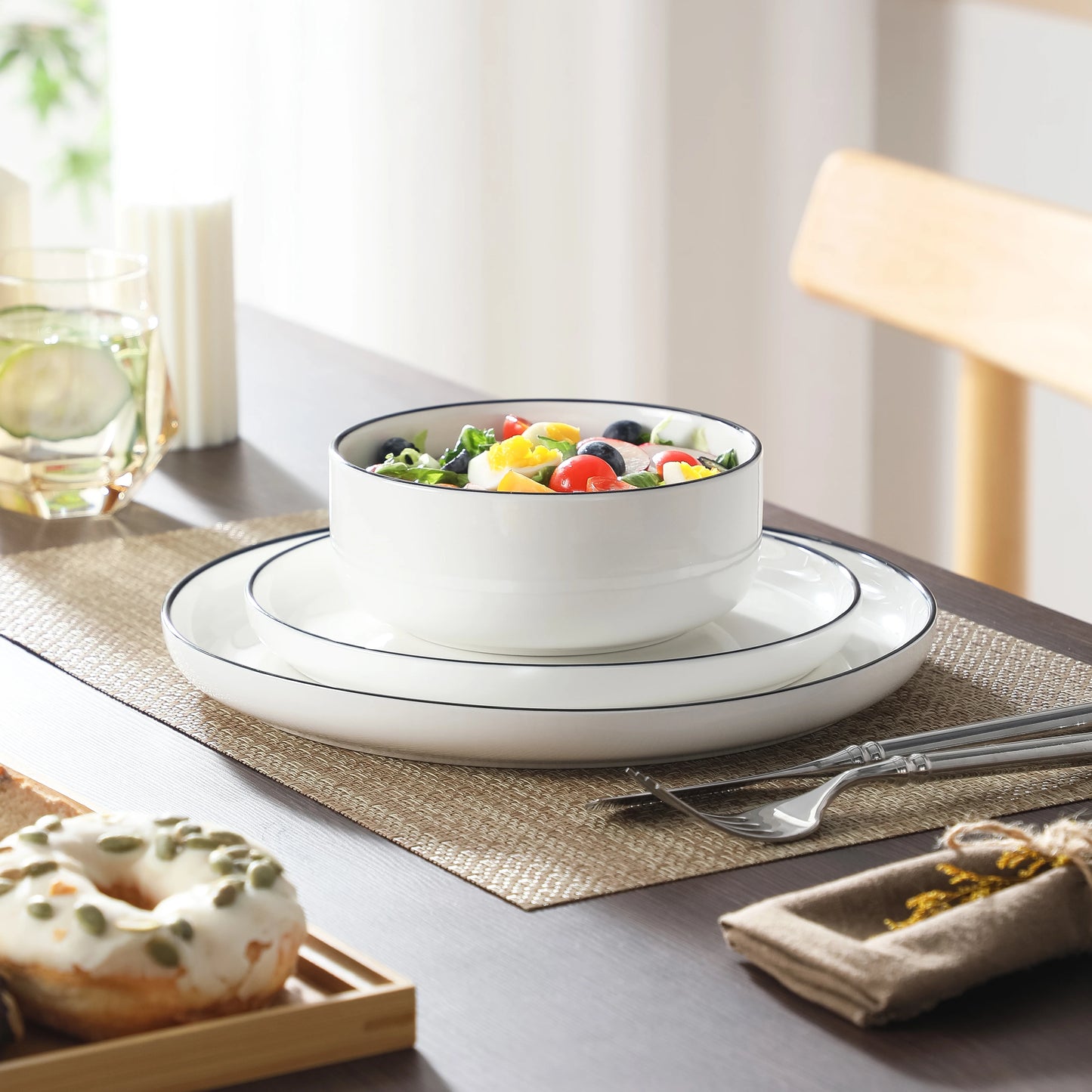 18-Piece White Porcelain Dinnerware Set for Six
