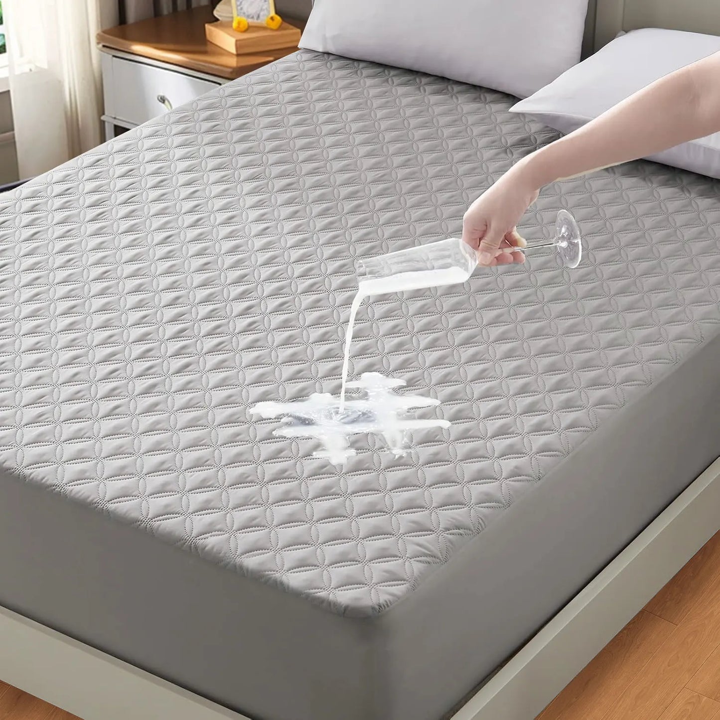 Waterproof Noiseless Deep Pocket Mattress Protector Cover